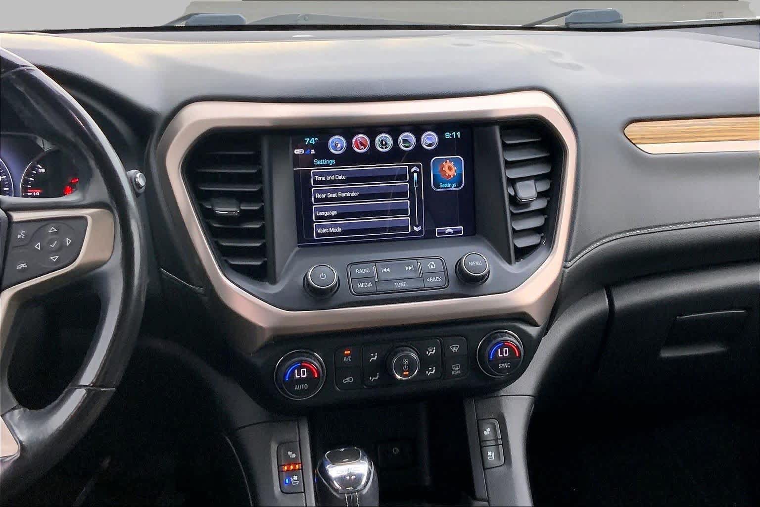 Used 2019 GMC Acadia Denali AWD/4WD image 7