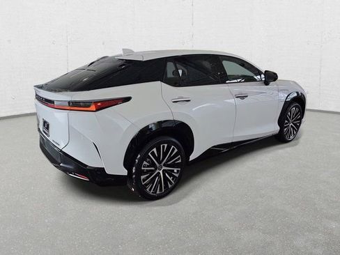 New 2026 Lexus RZ 350e 2WD w/ Technology Package image 5