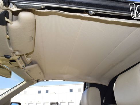 Used 1994 Mercedes-Benz SL 320 image 27