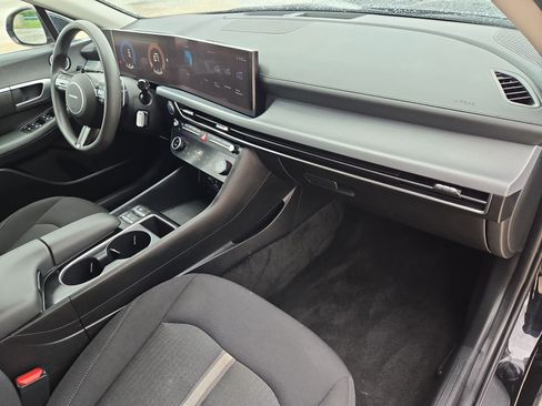 Used 2024 Hyundai Sonata SEL FWD image 32