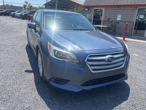Used 2016 Subaru Legacy 2.5i Premium AWD/4WD image 3