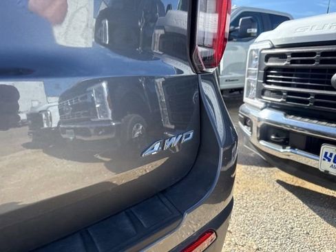 Used 2025 Ford Explorer Platinum w/ LUX Leather Package image 10