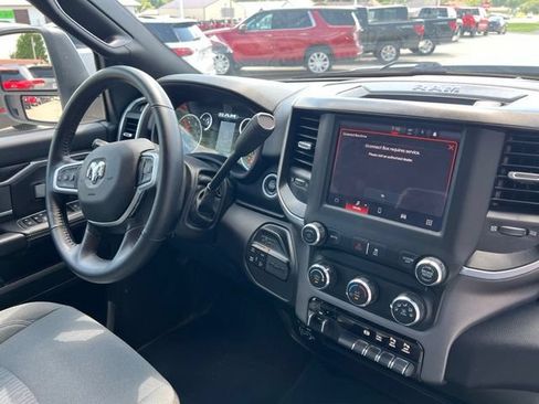 Used 2024 RAM 2500 Big Horn w/ Off Road Package AWD/4WD image 9