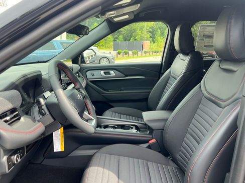 New 2025 Ford Explorer ST-Line image 19