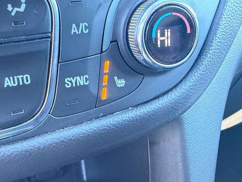 Used 2024 Chevrolet Equinox LT image 17