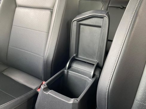 Used 2018 Volkswagen Tiguan SEL w/ R-Line Package image 63