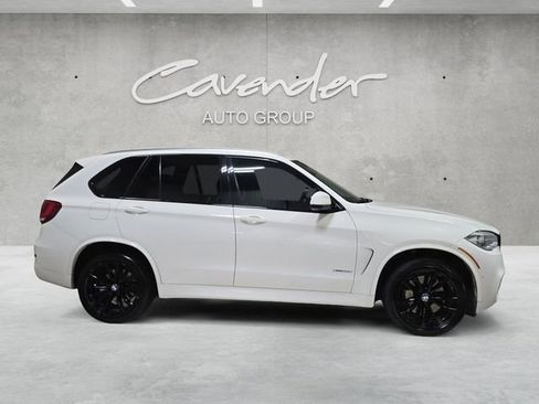 Used 2018 BMW X5 xDrive50i w/ M Sport Package AWD/4WD image 17
