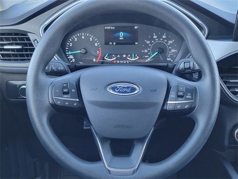 Certified 2022 Ford Escape SE image 32