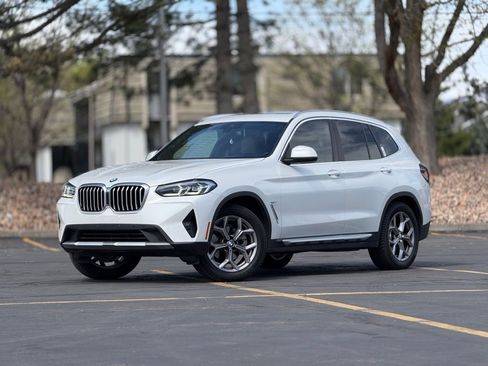 Used 2022 BMW X3 xDrive30i w/ Convenience Package AWD/4WD image 1