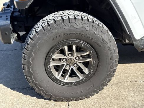 Used 2024 Jeep Wrangler Unlimited Rubicon 392 image 13