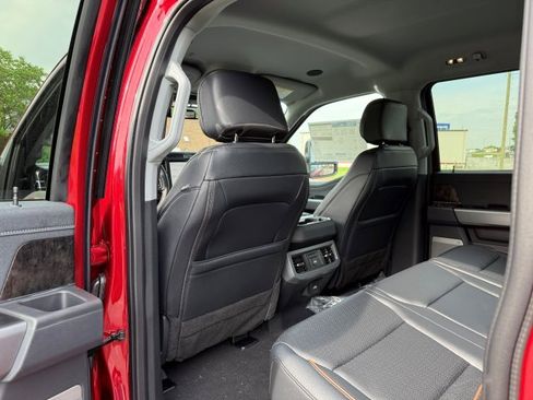 New 2025 Ford F350 Lariat w/ Lariat Ultimate Package image 18