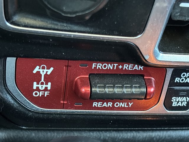 Used 2026 Jeep Wrangler Unlimited Rubicon AWD/4WD image 33