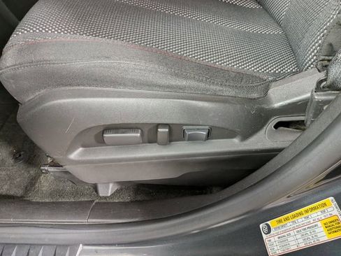 Used 2014 Chevrolet Equinox LT image 13