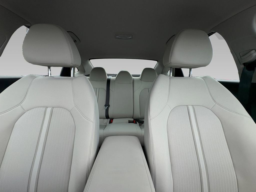 New 2025 Hyundai Sonata SE FWD image 2