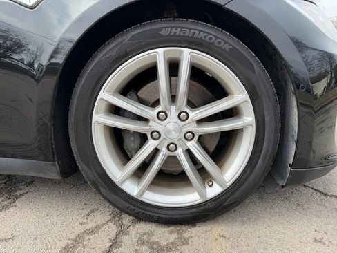 Used 2016 Tesla Model S 70D image 13