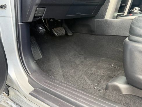 Used 2012 Toyota 4Runner Limited image 30