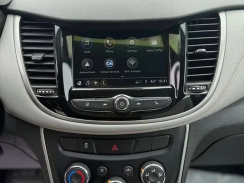Used 2019 Chevrolet Trax LS AWD/4WD image 15