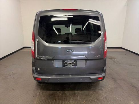 Used 2017 Ford Transit Connect XLT image 8