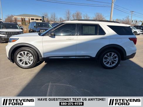 Used 2023 Ford Explorer XLT w/ Equipment Group 202A image 7