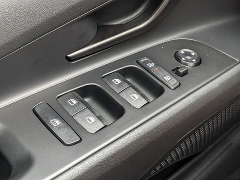 New 2025 Hyundai Elantra Sport image 22