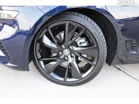 Used 2023 Genesis G70 2.0T w/ Sport Prestige Package image 32