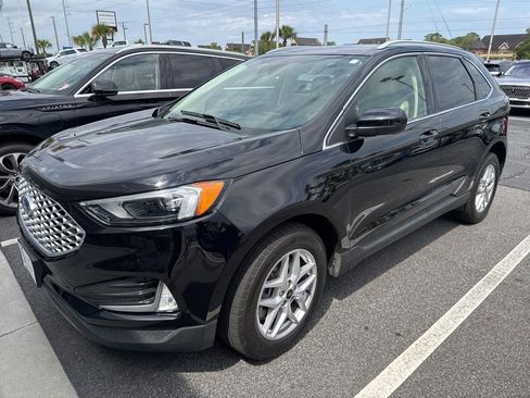 Used 2024 Ford Edge SEL w/ Convenience Package AWD/4WD image 3