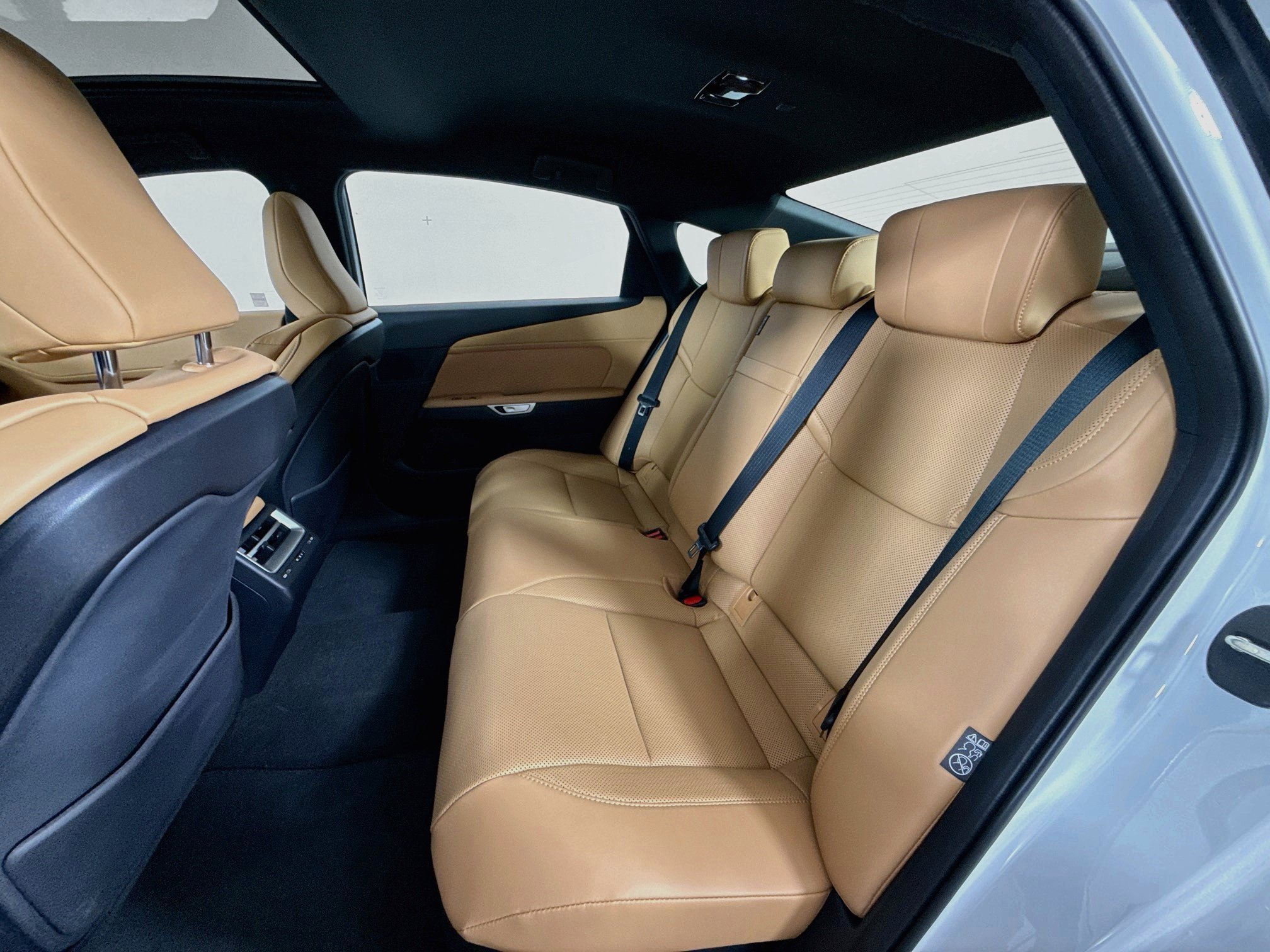 New 2026 Lexus ES 500e w/ Convenience Package AWD/4WD image 22