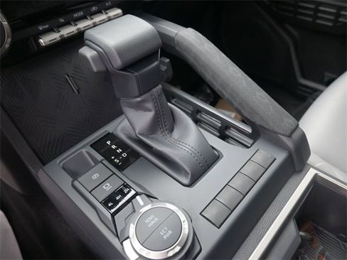 New 2025 Toyota Tacoma SR5 image 31