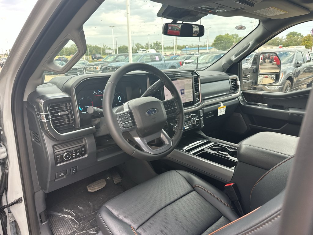 New 2026 Ford F250 Lariat w/ Black Appearance Package AWD/4WD image 2