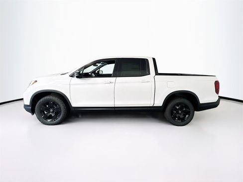 New 2025 Honda Ridgeline Black Edition image 3