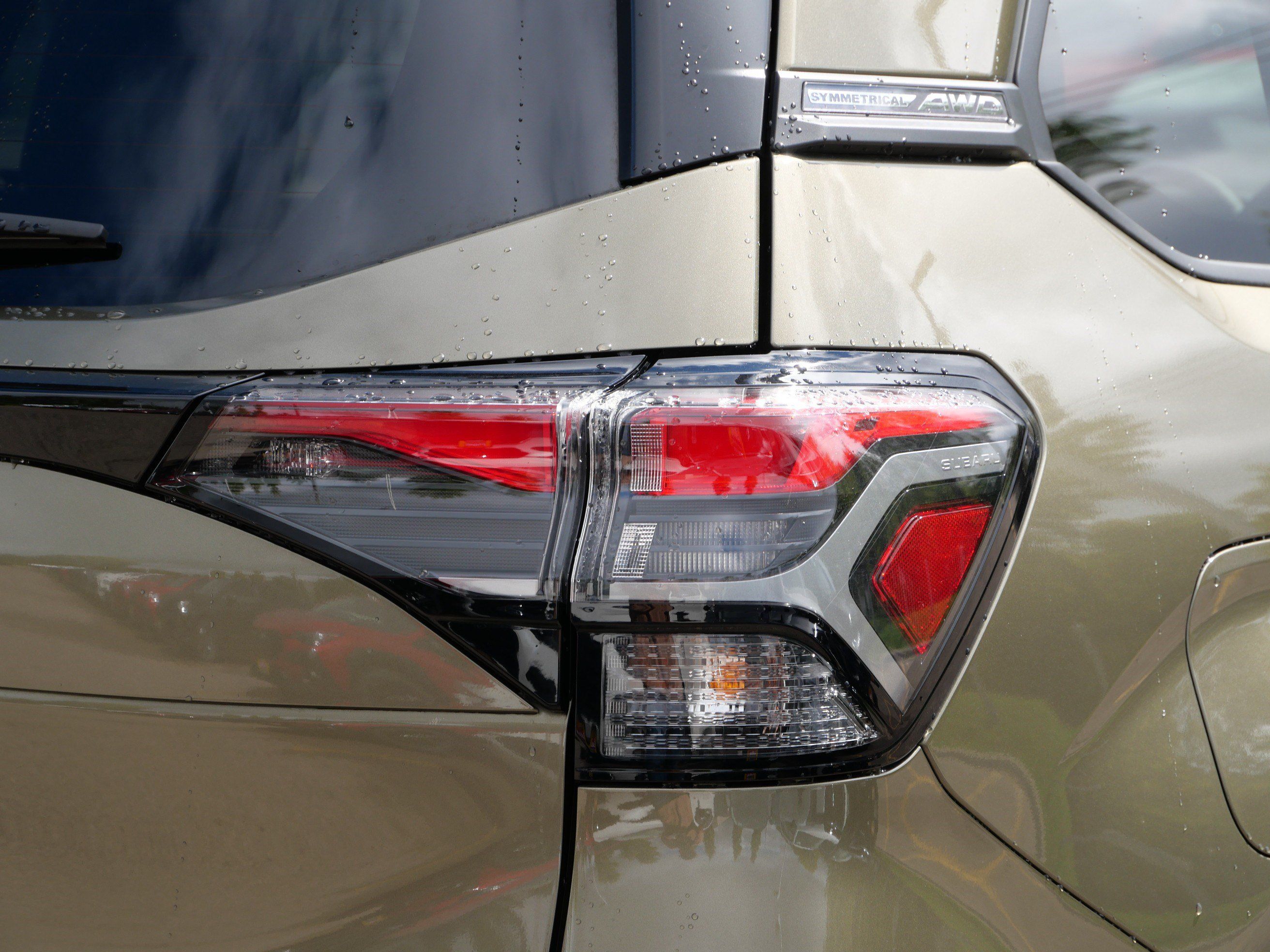 Used 2025 Subaru Forester Limited AWD/4WD image 17