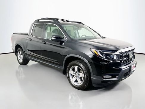 Used 2025 Honda Ridgeline RTL image 16