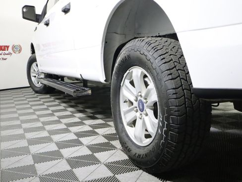 Used 2018 Ford F150 XL w/ Equipment Group 101A Mid image 11