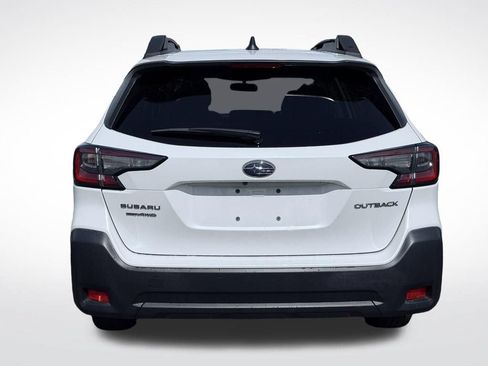 Used 2023 Subaru Outback Premium AWD/4WD image 7