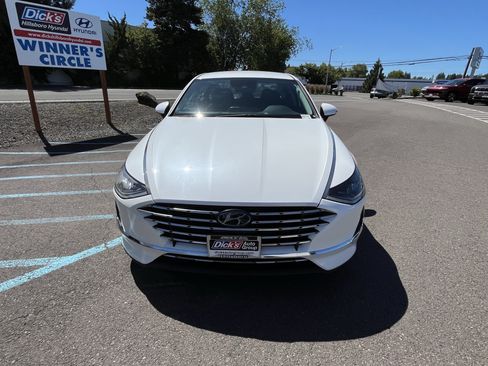 Used 2021 Hyundai Sonata Blue FWD image 8