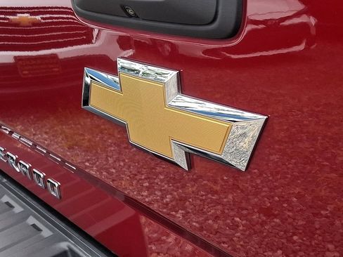 Used 2019 Chevrolet Silverado 1500 LT w/ All Star Edition AWD/4WD image 29