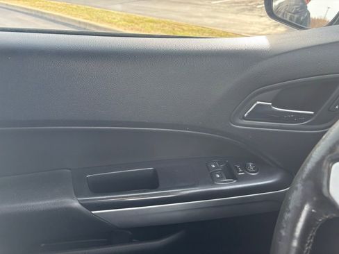 Used 2017 Chevrolet Colorado LT w/ LT Convenience Package image 21