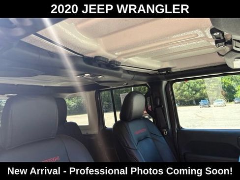 Used 2020 Jeep Wrangler Unlimited Rubicon w/ LED Lighting Group AWD/4WD image 17