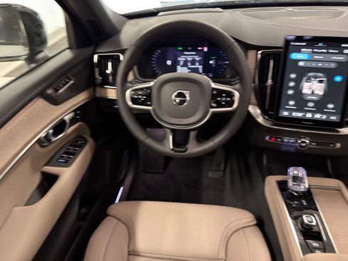 New 2026 Volvo XC90 T8 Ultra w/ Protection Package AWD/4WD image 22