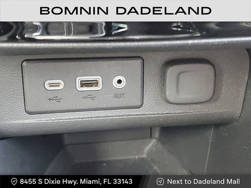 Used 2021 Buick Encore GX Preferred w/ Sport Touring Package image 25