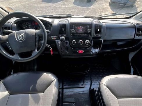 Used 2020 RAM ProMaster 2500 w/ Interior Convenience Group FWD image 15