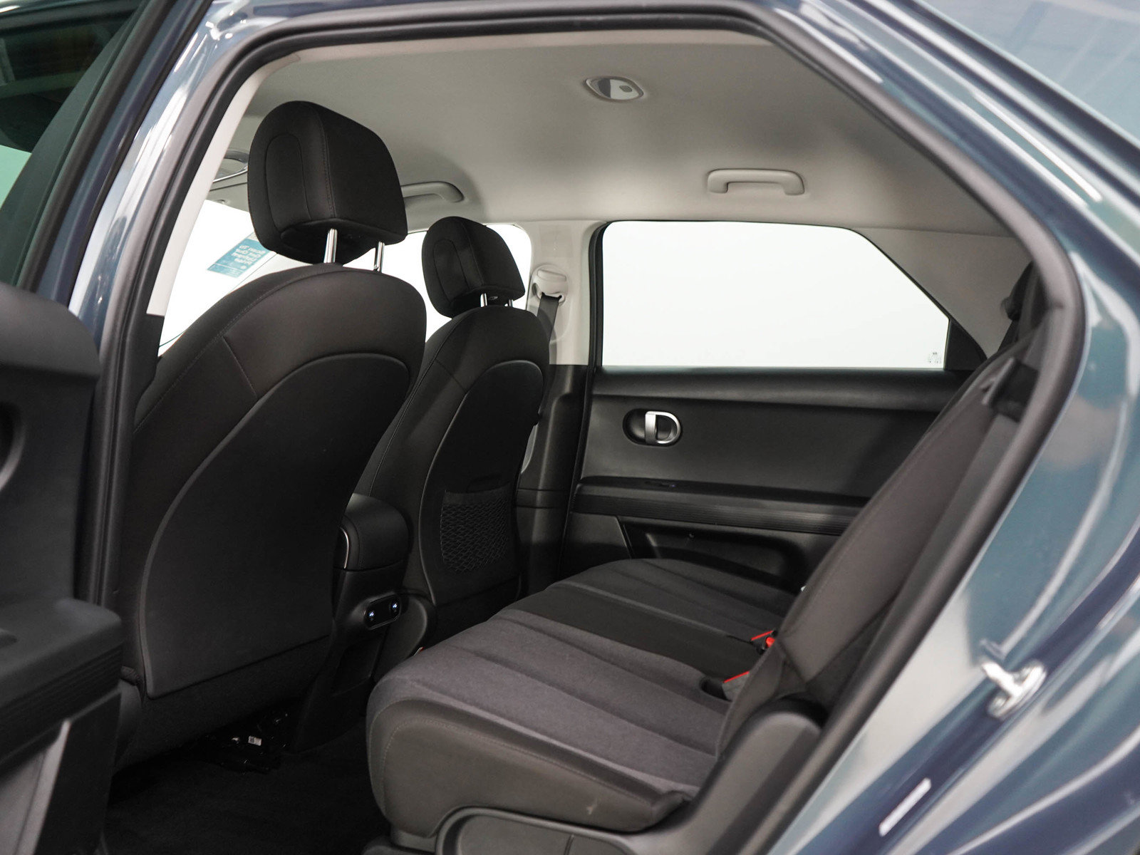Certified 2024 Hyundai Ioniq 5 SEL AWD/4WD image 17