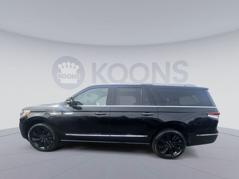 Used 2022 Lincoln Navigator L Reserve AWD/4WD image 7