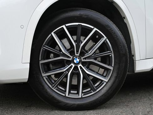 Used 2025 BMW X1 xDrive28i AWD/4WD image 14