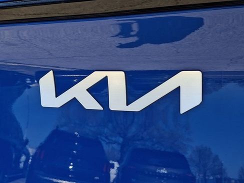 Certified 2026 Kia Sportage EX w/ EX Panorama Roof Package image 31