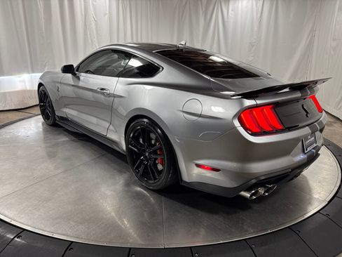 Used 2020 Ford Mustang Shelby GT500 w/ Technology Package image 7