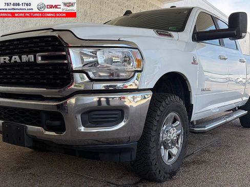 Used 2022 RAM 2500 Big Horn AWD/4WD image 1