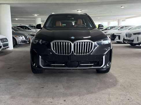 Certified 2024 BMW X5 sDrive40i w/ Parking Assistance Package RWD image 4