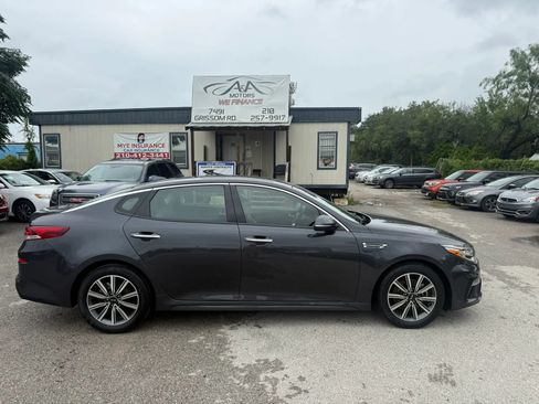 Used 2019 Kia Optima EX FWD image 1