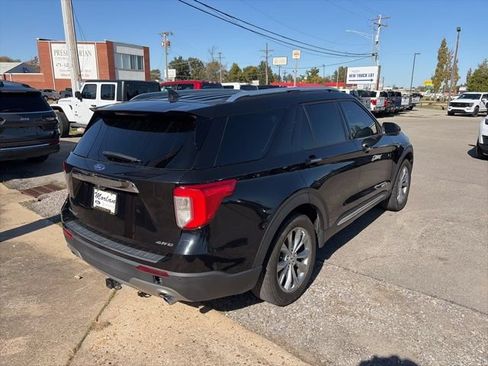 Used 2021 Ford Explorer Limited w/ Equipment Group 301A AWD/4WD image 6